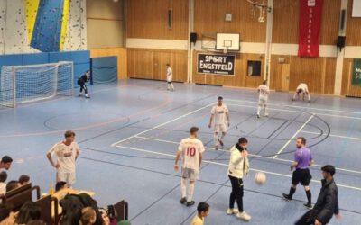 Seniorenteams beim Hallencup dabei